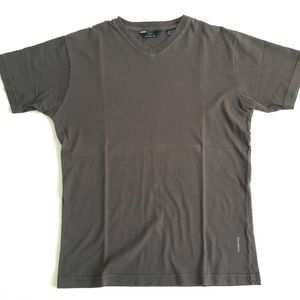 ZARA V-NECK T-SHIRT MEDIUM